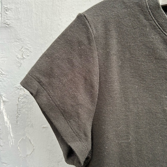 Club Monaco Ribbed Long Sleeved Tee, Large - Picture 6 of 8